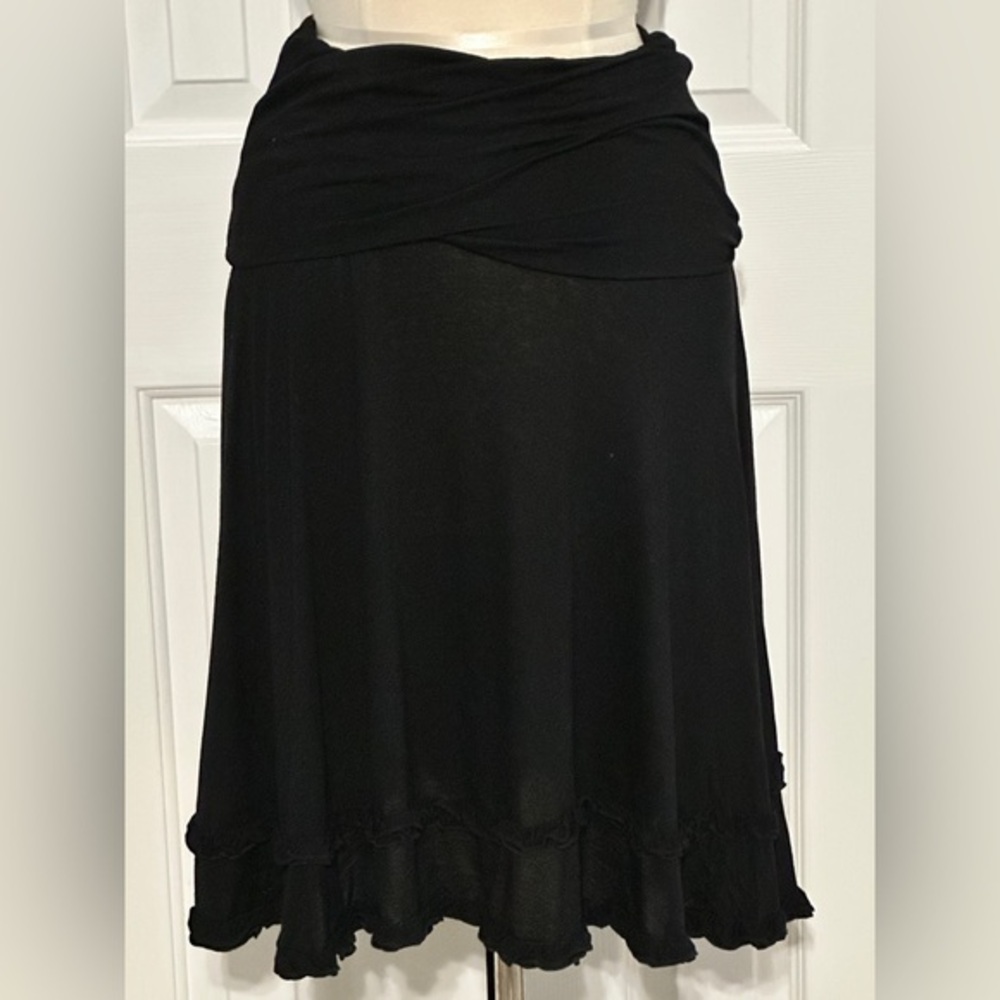 Lapis Black Fold-Over Waist Ruffle Hem Skirt – Size L